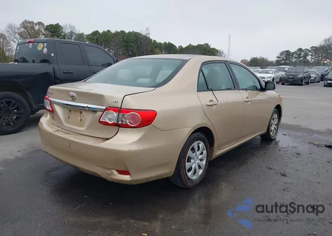 2011 Toyota Corolla Le z USA, uszkodzony, nr VIN 2T1BU4EEXBC711433